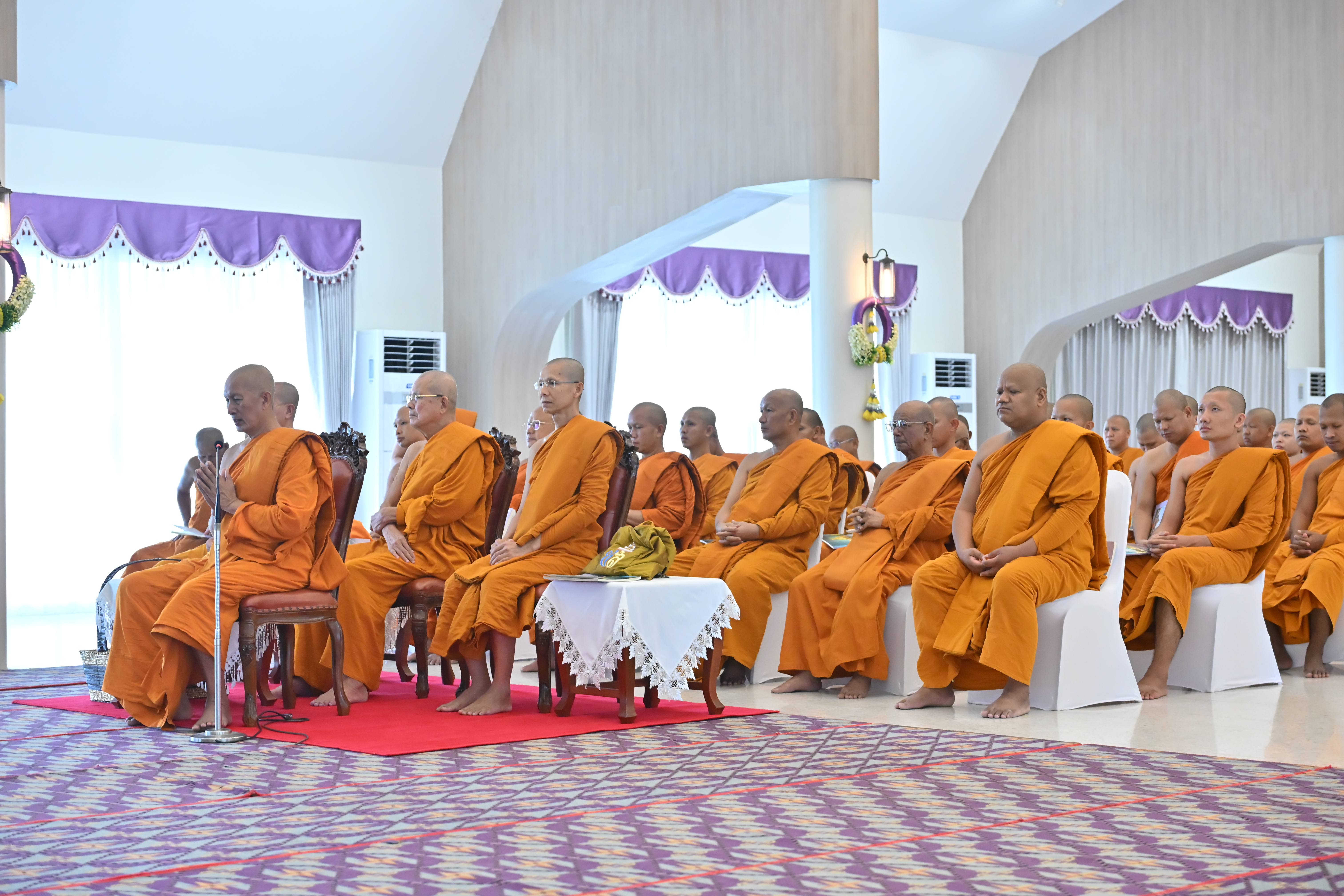 title - ส.ป.ก.นครปฐม  เข้าร่วมพิธีเจริญพระพุทธมนต์ เฉลิมพระเกียรติถวายพระพรชัยมงคลแด่ สมเด็จพระนางเจ้าสุทิดา พัชรสุธาพิมลลักษณ พระบรมราชินี เนื่องในวโรกาสวันเฉลิมพระชนมพรรษา 3 มิถุนายน 2569